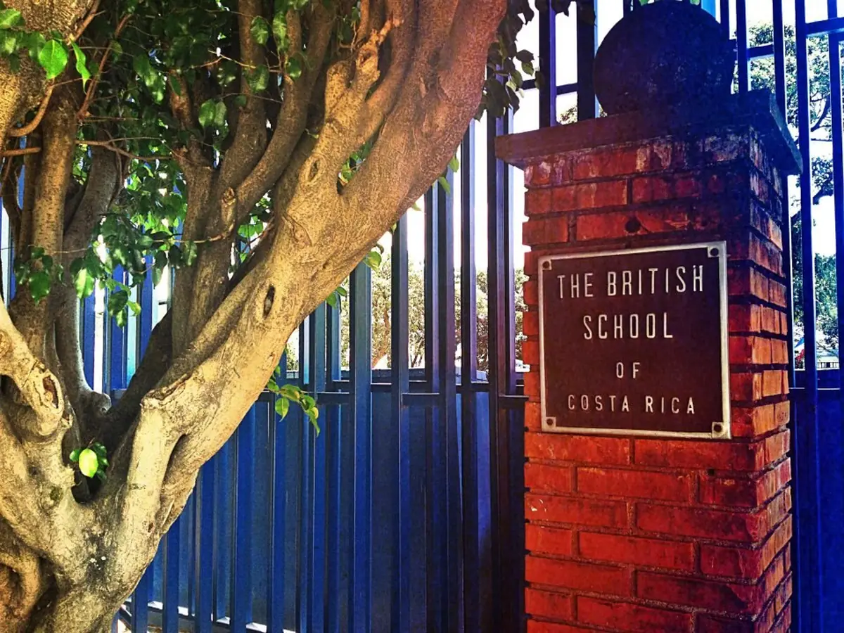Faltar al colegio o a un examen: cómo se justifica, qué es la reposición y cuánto pesa la asistencia